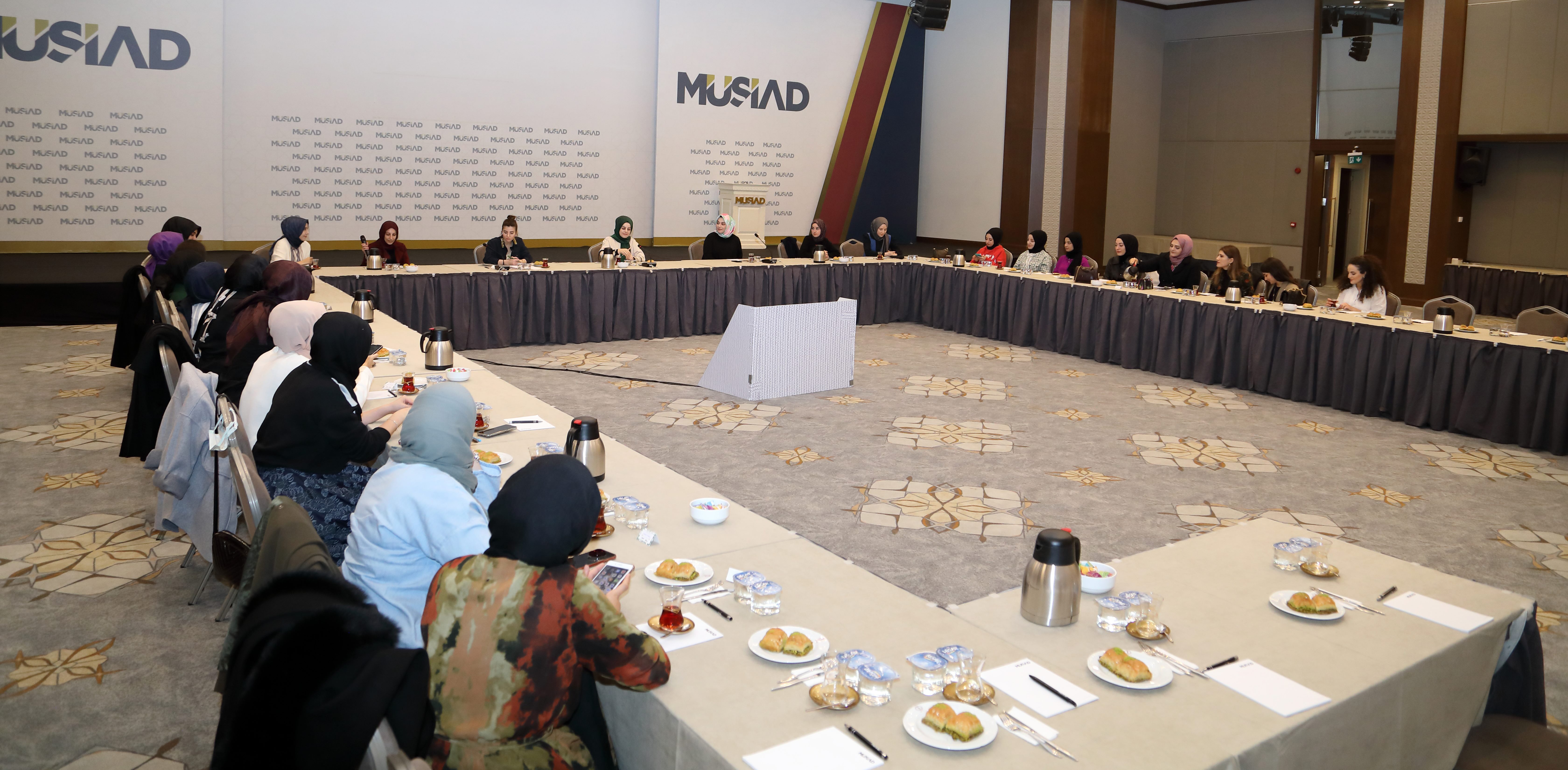MÜSİAD KADIN, GENÇ MÜSİAD'LI HANIMLAR İLE TANIŞMA VE HASBİHAL TOPLANTISI GERÇEKLEŞTİRİLDİ