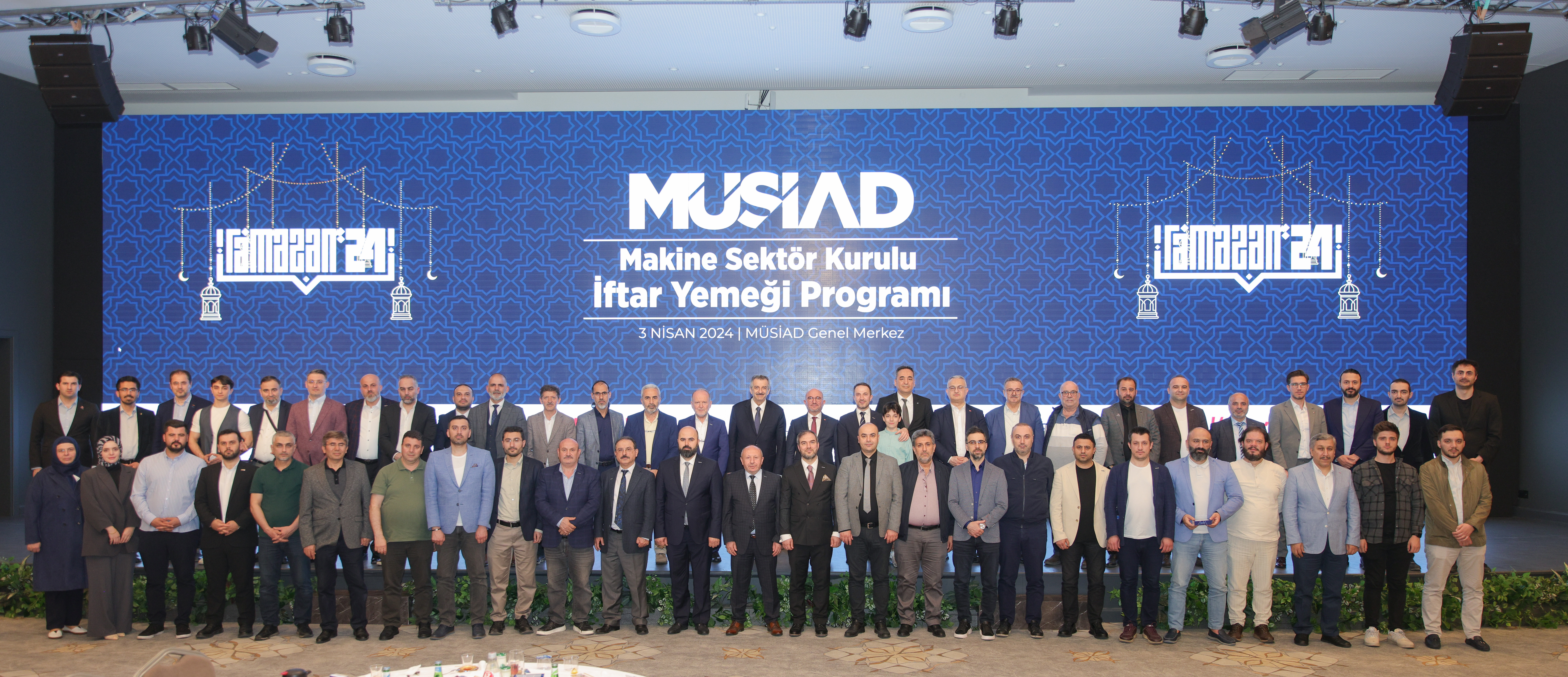 MAKİNE SEKTÖR KURULLARI ÜYELERİ İFTAR PROGRAMINDA BİR ARAYA GELDİ